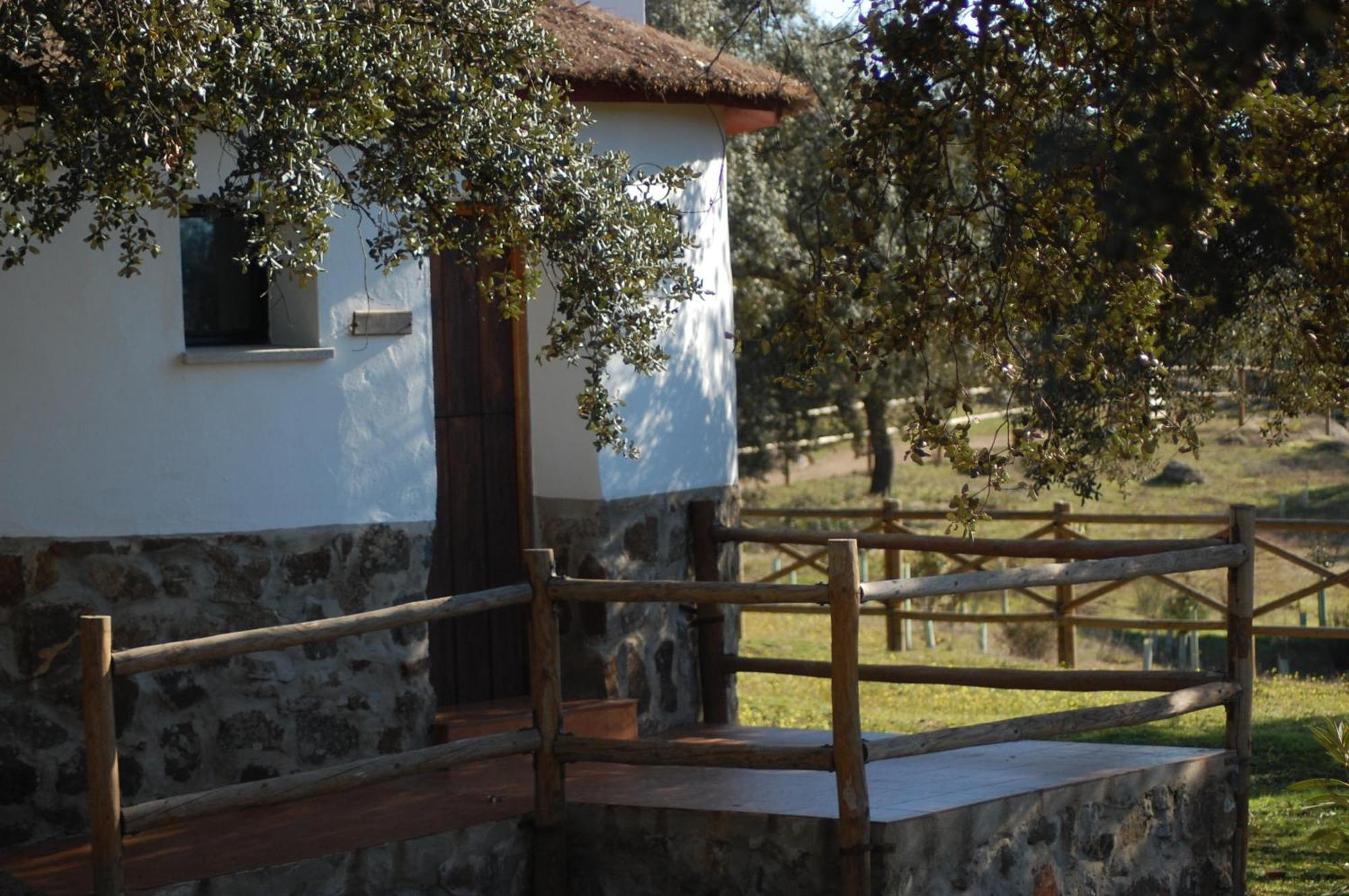 Los Chozos De La Roca La Roca de la Sierra Ngoại thất bức ảnh